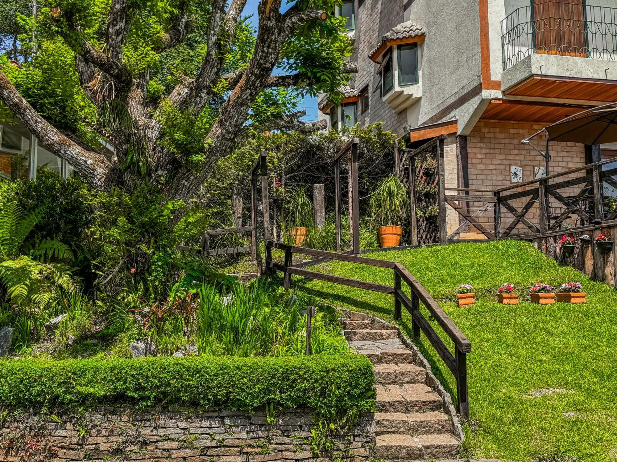 Pousada Victoria Villa By Nacional Inn - A 800 Metros Da Vila Capivari Campos do Jordao Exterior photo